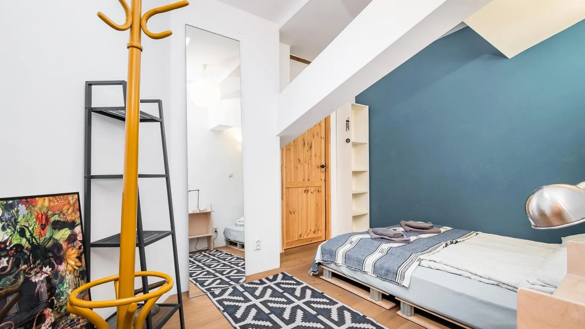 Attic Apartment Wawelofts Krakow Poland