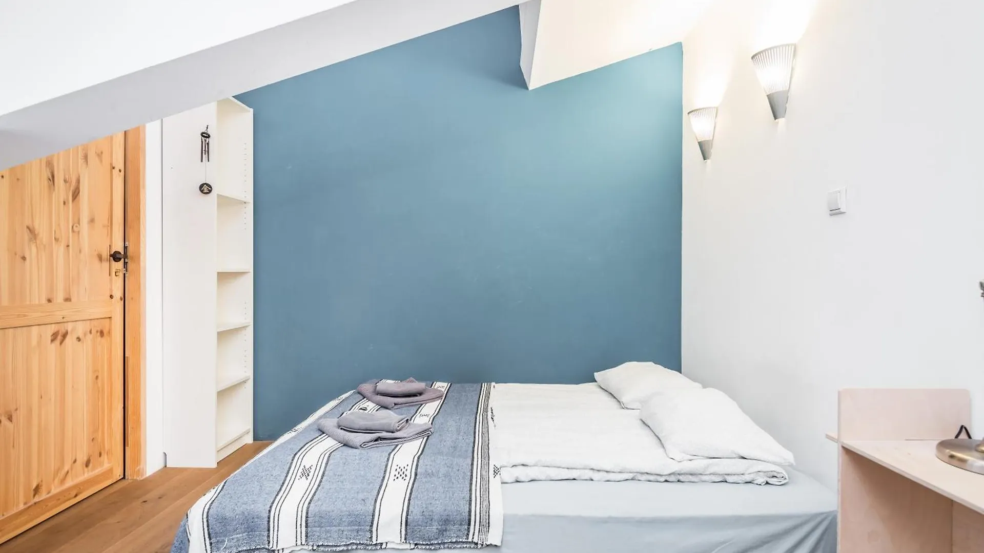 Attic Apartment Wawelofts Krakow 0*,